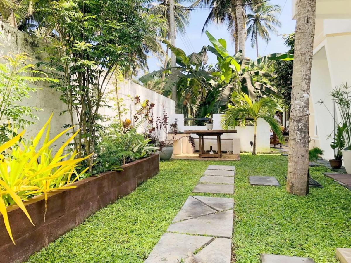 Ayona Beach Villa Katuneriya 외부 사진